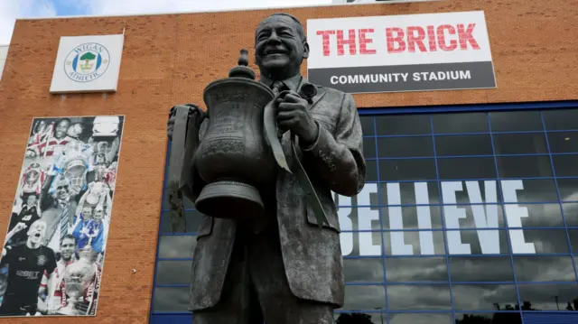 Dave Whelan statue
