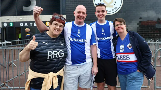 Oldham fans