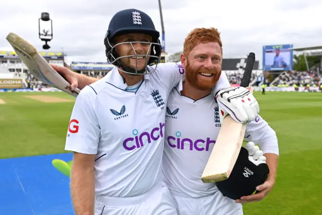 Joe Root and Jonny Bairstow