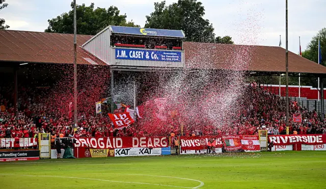 Shelbourne fans display