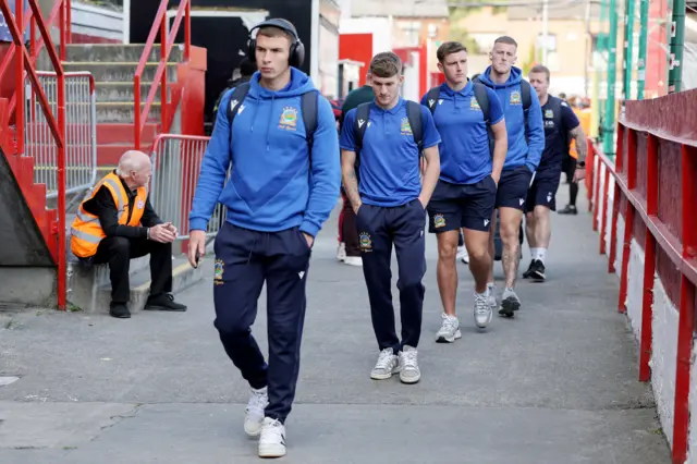 Linfield arrive