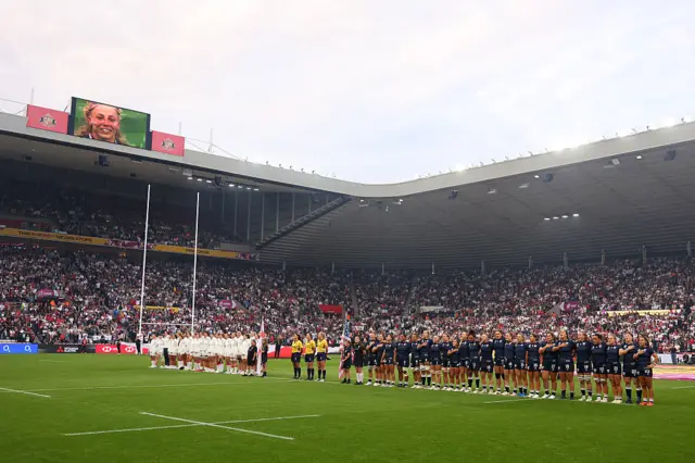 England and the USA lining up for anthems