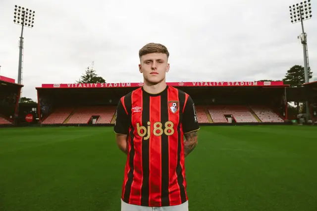 Ben Gannon Doak in a Bournemouth shirt