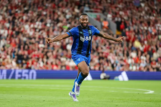 Antoine Semenyo celebrating