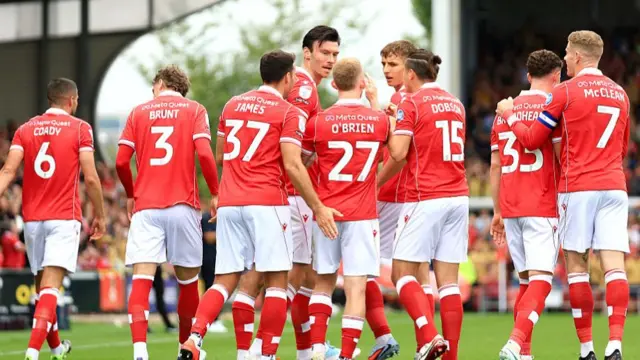 Wrexham celebrate Kieffer Moore's goal against Sheffield Wednesday