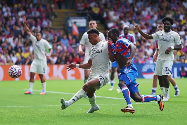 Palace v Forest