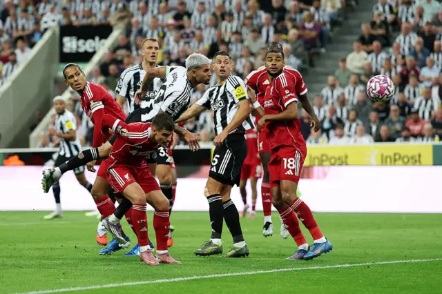 Bruno Guimaraes of Newcastle United scores his team's first goal during the Premier League match between Newcastle United and Liverpool at St James' Park on August 25, 2025 in Newcastle upon Tyne, England.