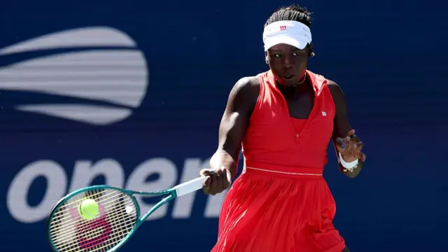 Victoria Mboko of Canada plays a forehand shot