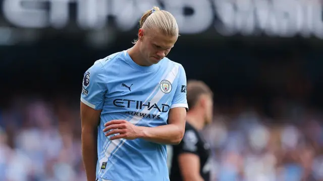 Erling Haaland playing for Manchester City