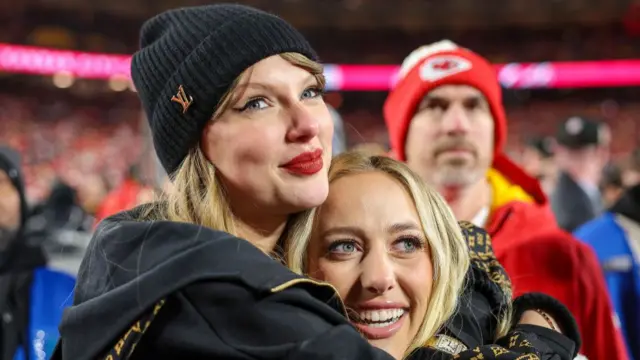 Taylor Swift and Brittany Mahomes hugging