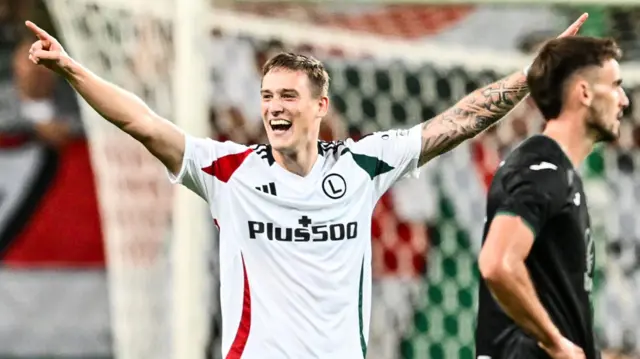 Mileta Rajovic celebrates after scoring for Legia Warsaw against Hibernian
