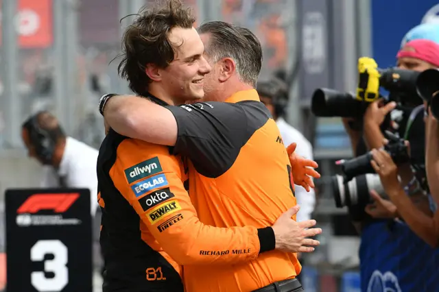 Oscar Piastri and Zak Brown