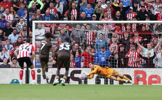 Robin Roefs of Sunderland saved a penalty kick from Kevin Schade of Brentford during the Premier League match between Sunderland and Brentford at Stadium of Light on August 30, 2025 in Sunderland, England.