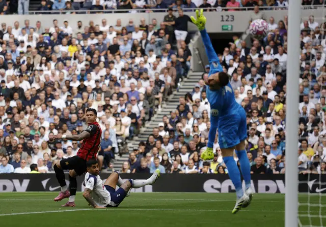 Bournemouth's Evanilson scores their first goal past