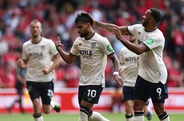 Lucas Paqueta of West Ham United celebrates