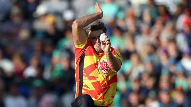David Willey of Trent Rockets bowls