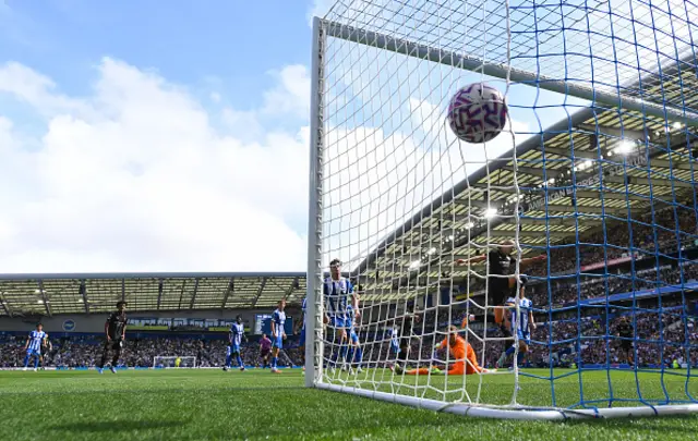 Erling Haaland of Manchester City scores