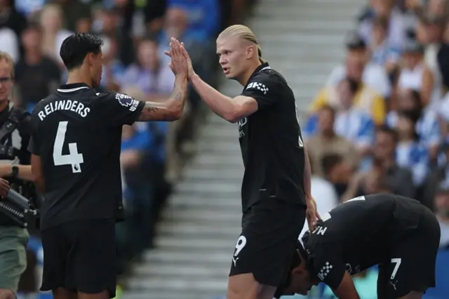Erling Haaland of Manchester City goal celebration with Tijjani Reijnders