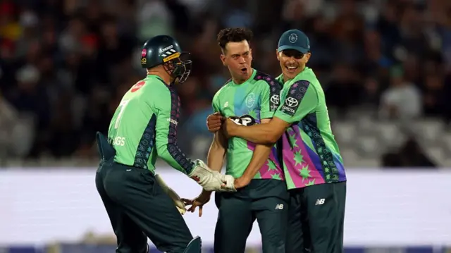 Nathan Sowter of Oval Invincibles celebrates with teammates Tom Curran and Sam Billings