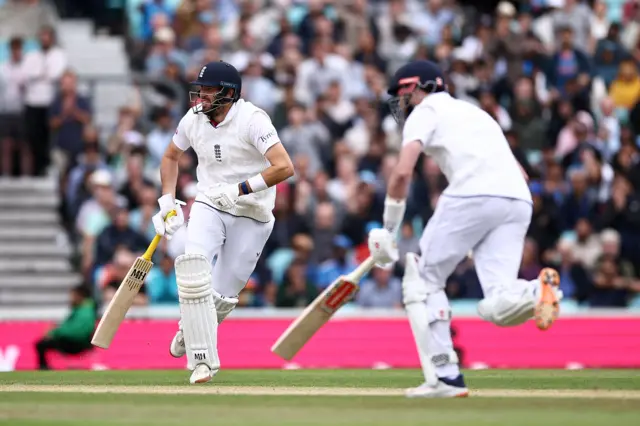 Jamie Overton and Gus Atkinson run between the wickets