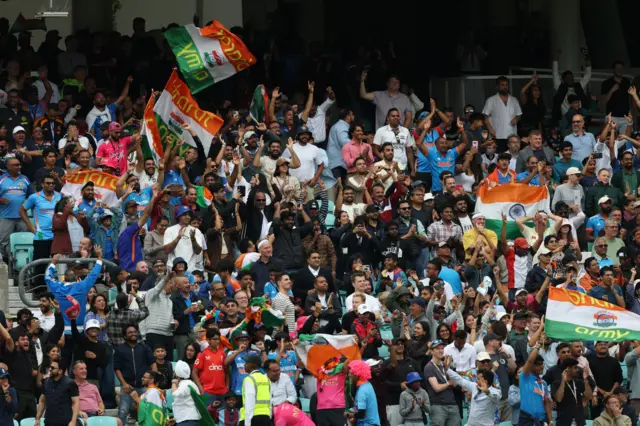 India fans