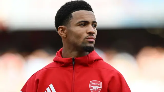 Ethan Nwaneri of Arsenal looks on