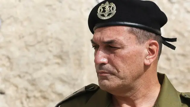 Israel's Chief of the General Staff, Lieutenant General Eyal Zamir, vists the Western Wall, Judaism's holiest prayer site, in Jerusalem's Old City, March 5, 2025.