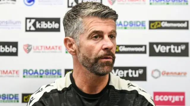 St Mirren manager Stephen Robinson