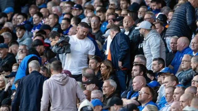 Rangers fans leave early