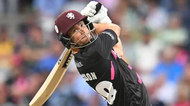 Sean Dickson batting against Glamorgan in the T20 Blast