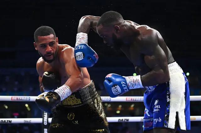 Ishmael Davis v Caoimhin Agyarko