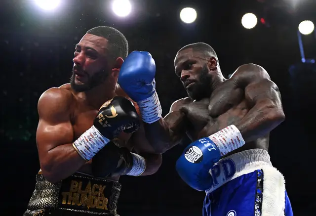 Caoimhin Agyarko v Ishmael Davis