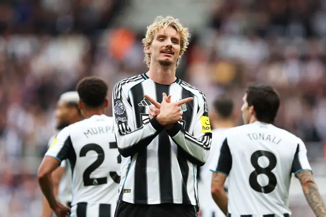 Nick Woltemade of Newcastle United celebrates scoring his team's first goal during the Premier League match between Newcastle United and Wolverhampton Wanderers at St James' Park on September 13, 2025 in Newcastle upon Tyne, England.