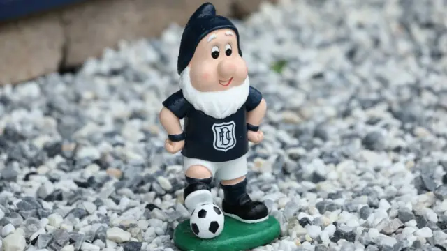 Dundee FC gnome
