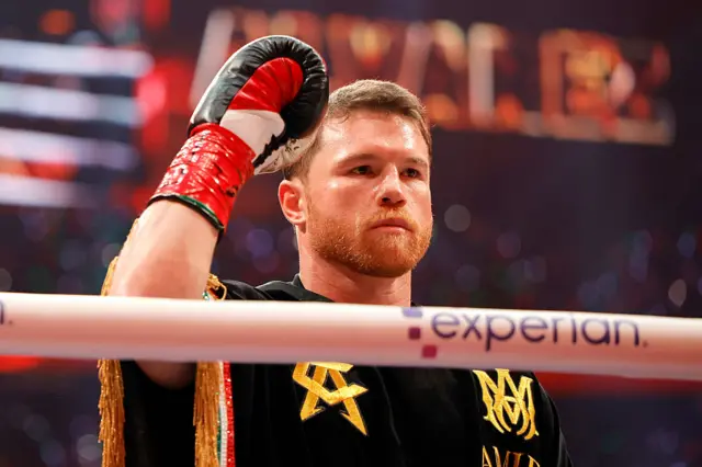Saul 'Canelo' Alvarez raises his glove