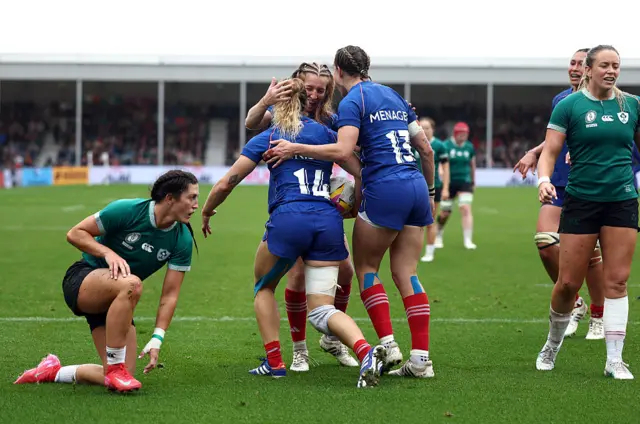 France celebrate their try