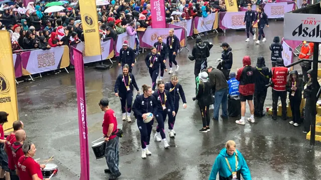 Scotland players arrive