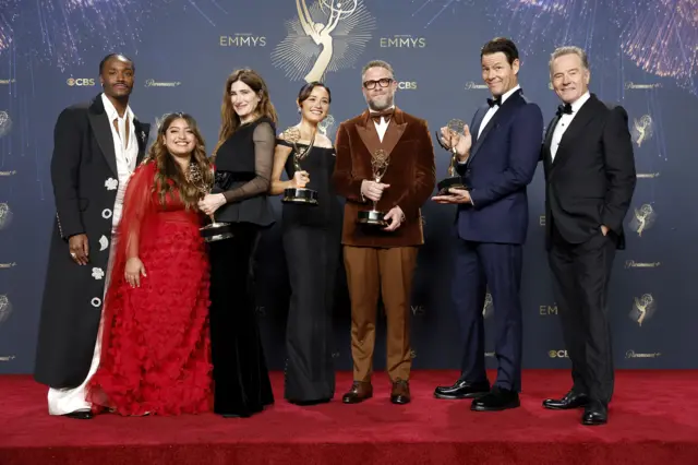 Dewayne Perkins, Keyla Monterroso Mejia, Kathryn Hahn,Chase Sui Wonders, Seth Rogen, Ike Barinholtz, and Bryan Cranston, winners of the award for outstanding comedy series for The Studio