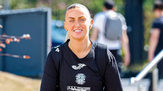 Hibernian's Siobhan Hunter arrives during a ScottishPower Women's Premier League match between Hibernian and Aberdeen at Meadowbank Stadium