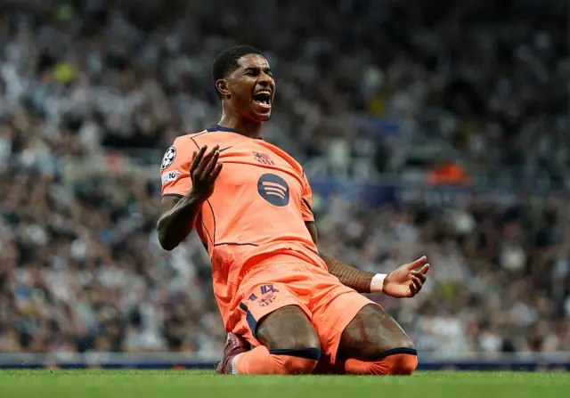 Marcus Rashford of FC Barcelona scores the opening goal