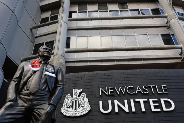 Sir Bobby Robson's statue