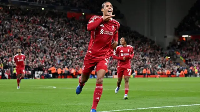Van Dijk in action