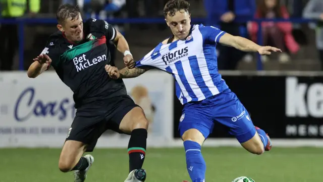 Marcus Kane challenges Joel Cooper