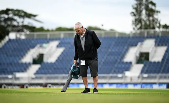Groundstaff