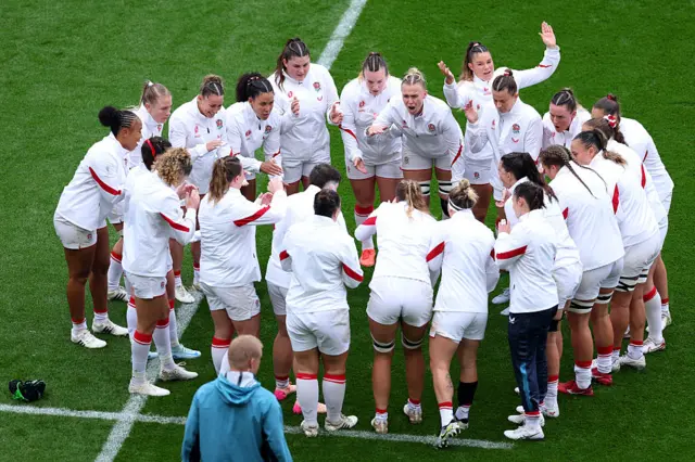 England team talk