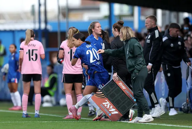 Sam Kerr enters the field at Kingsmeadow