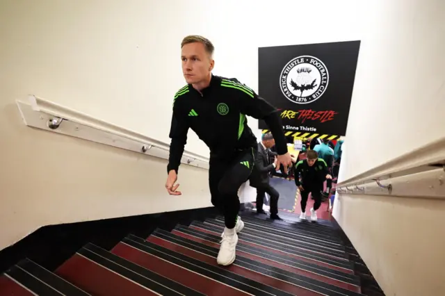 Viljami Sinisalo arrives at Firhill