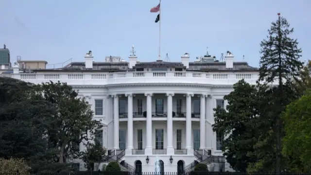 White House in Washington DC