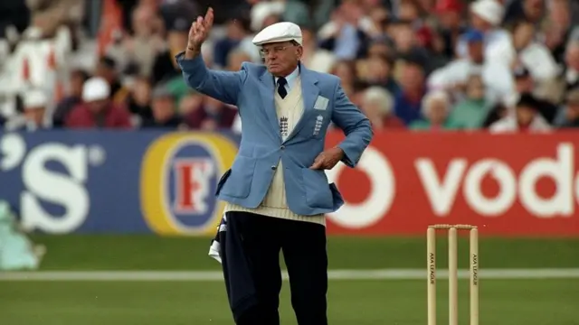 Dickie Bird in 1998 at Headingley