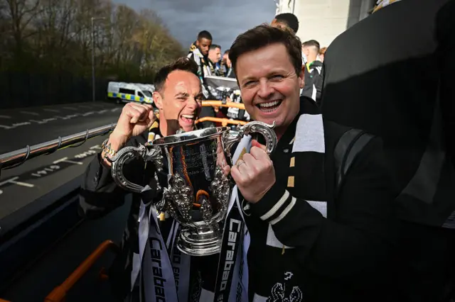 Ant and Dec with the trophy